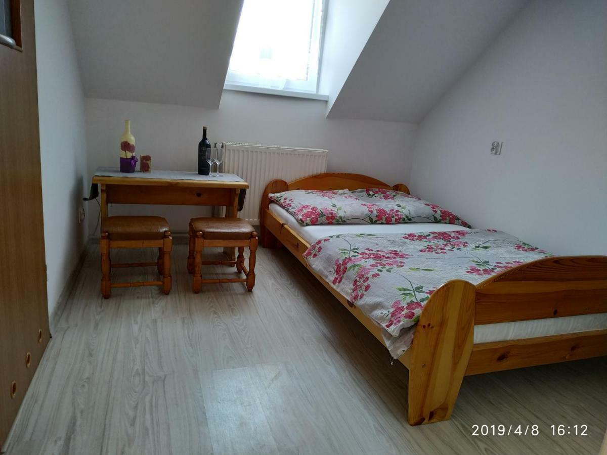 Noclegi U Dudow Berezka Bagian luar foto